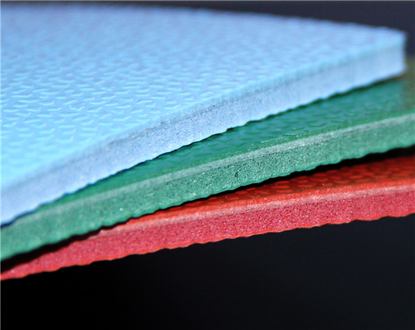 籃球地板比木地板有哪些優勢？